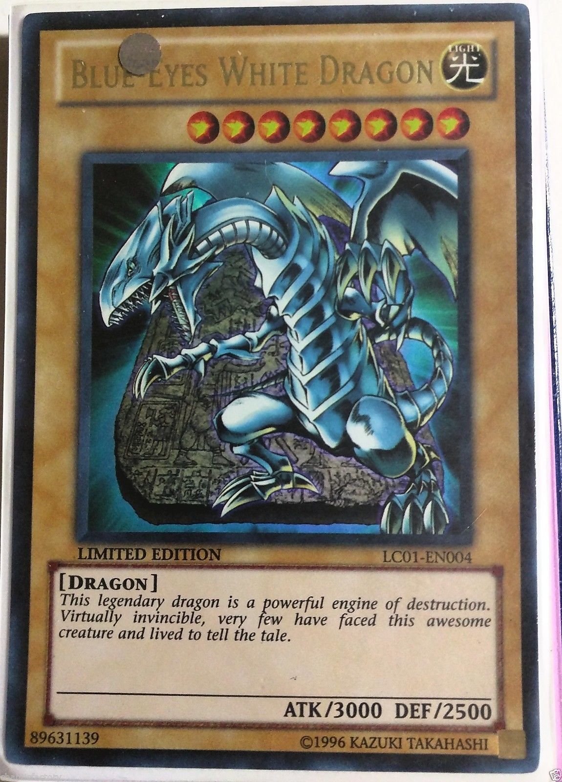 YUGIOH BlueEyes White Dragon LC01EN004 Ultra Rare *Seto Kaiba*